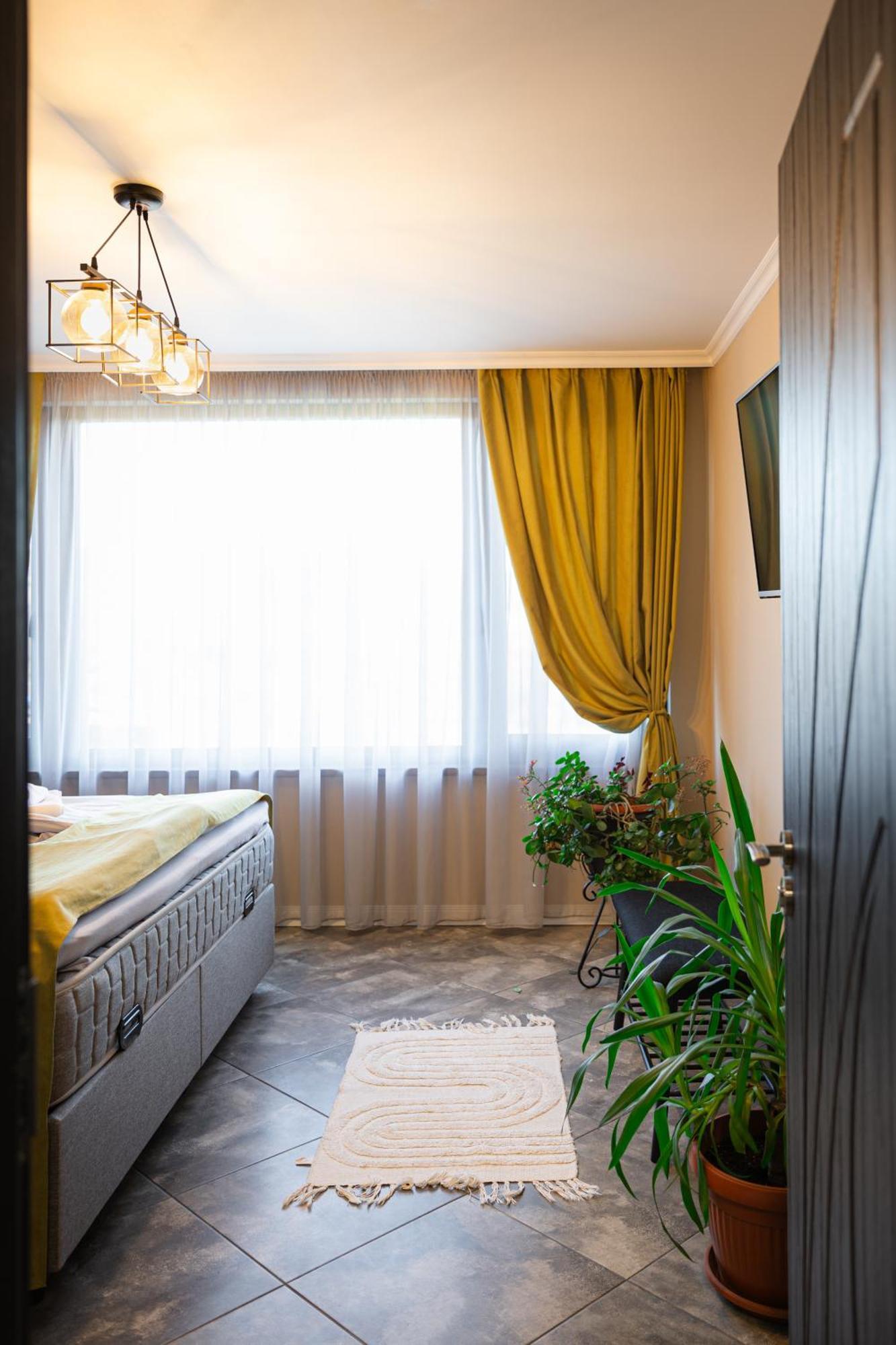 Dervent Apartment Veliko Turnovo Bagian luar foto