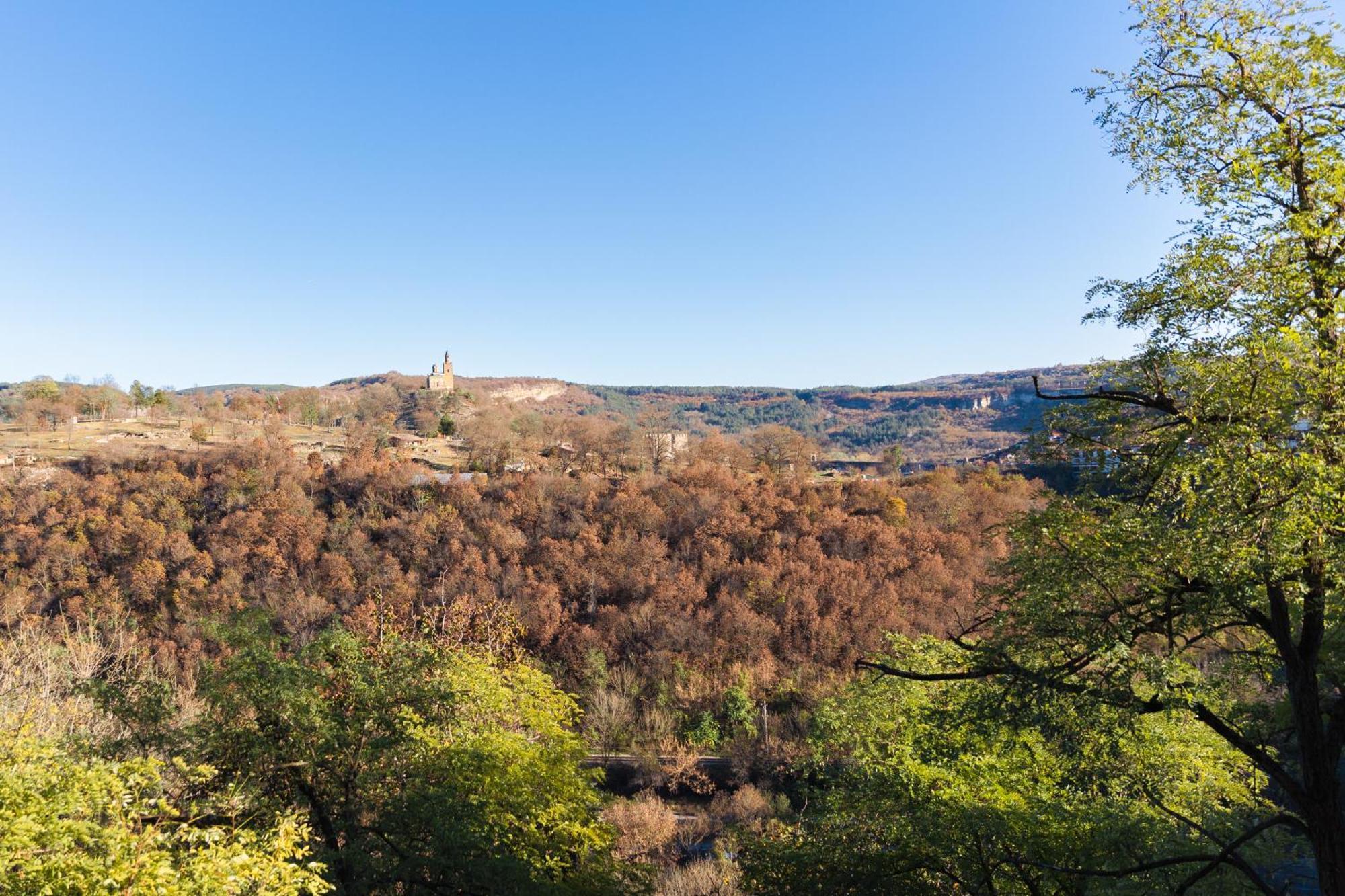 Dervent Apartment Veliko Turnovo Bagian luar foto